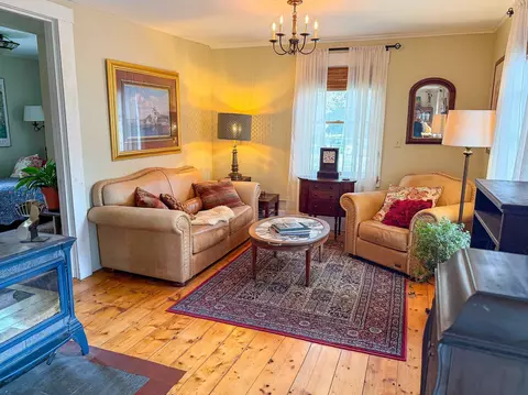 Living - 23 Calais Rd, Worcester, VT 05682 photo 2 of 3