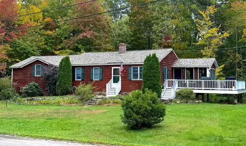 8 Blue Boar Ln, Canterbury, NH 03224