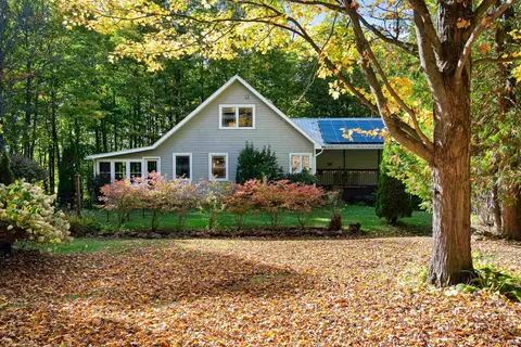 25 Ironwood Rd, Fairfax, VT 05454