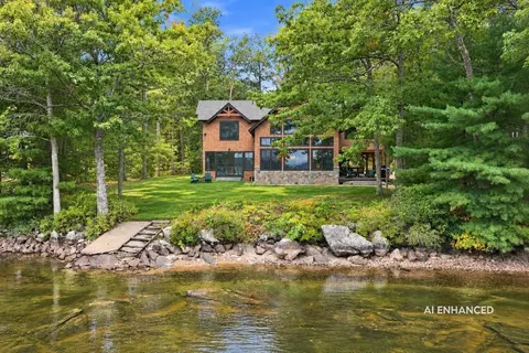 16 Garnet Point Rd, Moultonborough, NH 03254