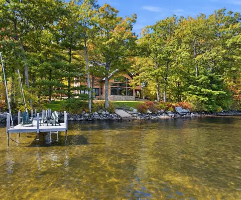 16 Garnet Point Rd, Moultonborough, NH 03254