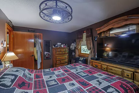 4 Spinnaker Dr, Derry, NH 03038 photo 18