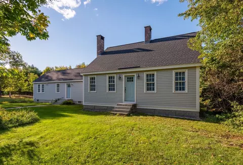76 Salisbury Rd, Mont Vernon, NH 03057