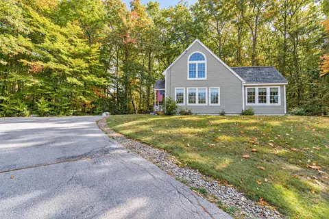 62 Fox Run Ln, Rindge, NH 03461