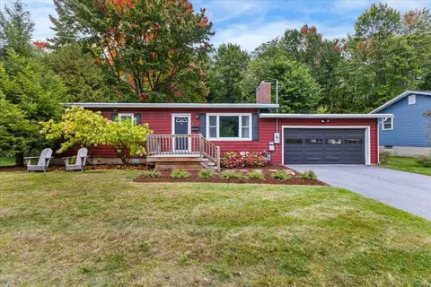 18 Victory Dr, South Burlington, VT 05403