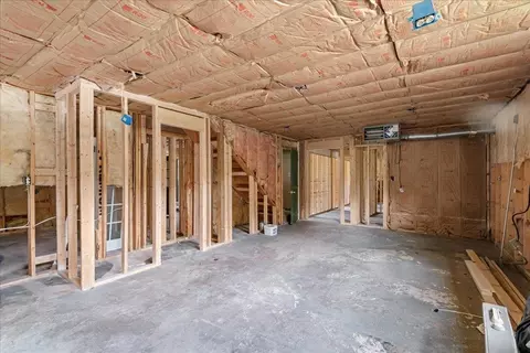 Entry Way - 22 Park St, Underhill, VT 05489 photo 6 of 10