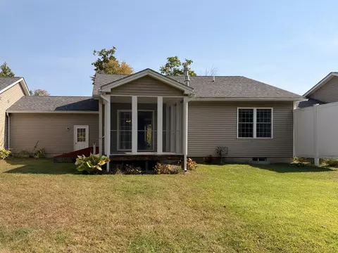 17 Granite Dr # C, Danville, NH 03819