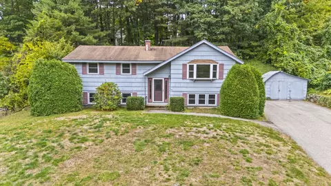 91 Conant Rd, Nashua, NH 03062