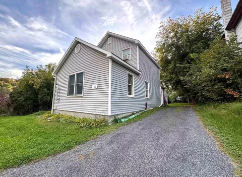 100 New St, Pawlet, VT 05775