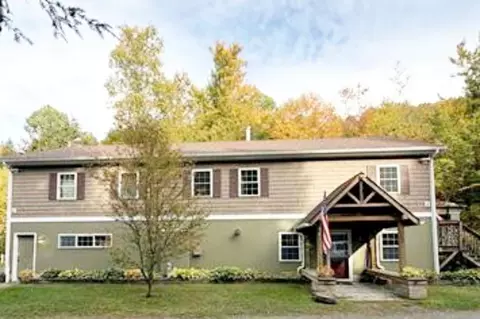 130 Robinson Rd, Jeffersonville, VT 05464