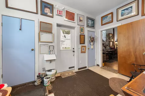 Entry Way - 34 Spring St, Bristol, NH 03222 photo 3 of 13