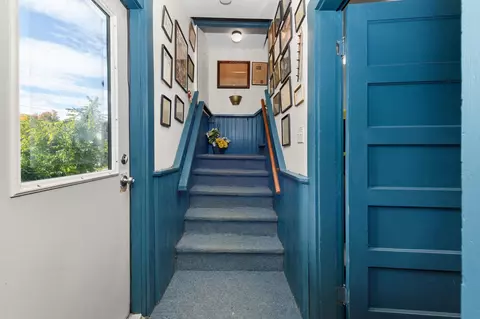 Entry Way - 34 Spring St, Bristol, NH 03222 photo 5 of 13