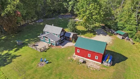 654 New Boston Rd, Francestown, NH 03043