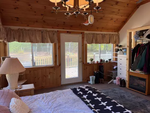 Bedroom - 40 White Pond Rd, Ossipee, NH 03864 photo 1 of 1