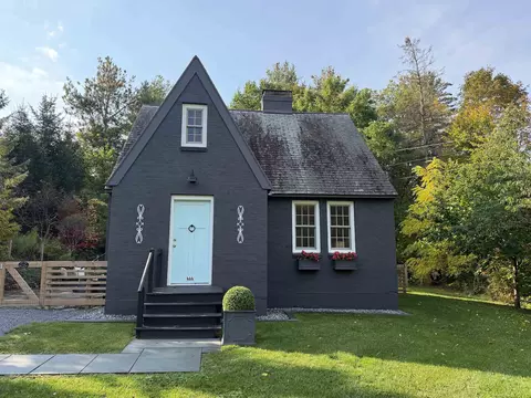 444 Barnumville Rd, Manchester, VT 05255