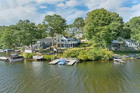 32 Lake Rd, Epsom, NH 03234