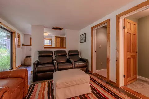 Entry Way - 628 Moss Brook Rd, Peru, VT 05152 photo 7 of 7