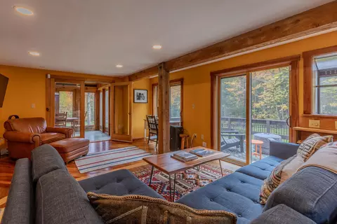 Living - 628 Moss Brook Rd, Peru, VT 05152 photo 3 of 8