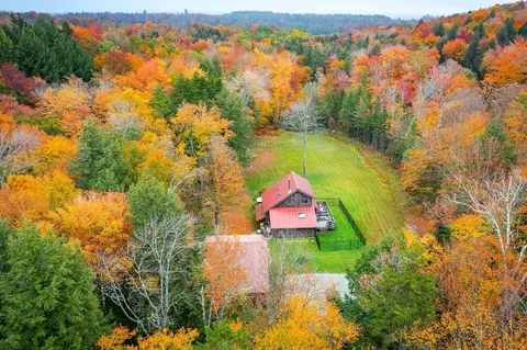 View/Area - 628 Moss Brook Rd, Peru, VT 05152 photo 1 of 1