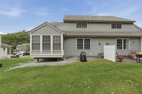 Exterior - 17 Centerview Rd, Atkinson, NH 03811 photo 3 of 3