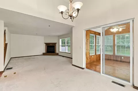 Living - 17 Centerview Rd, Atkinson, NH 03811 photo 9 of 9