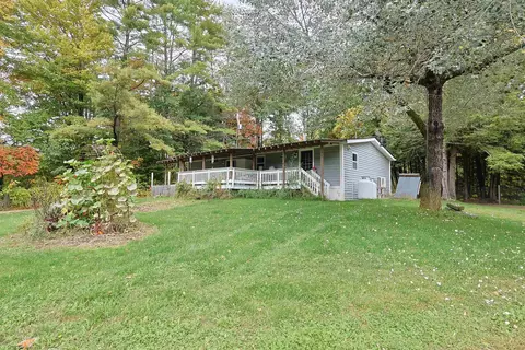 87 Depot Rd, Hartland, VT 05048