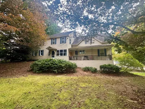 470 Elm St, Keene, NH 03431