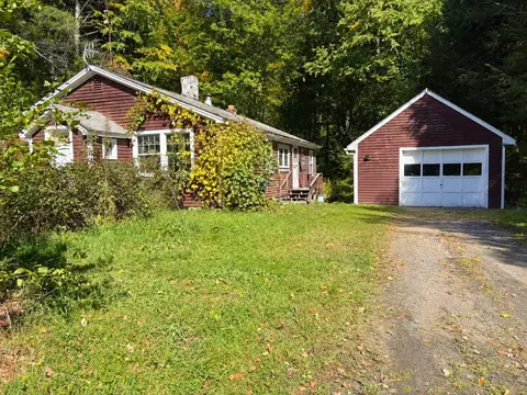 884 Route 12 Rte, Westmoreland, NH 03467