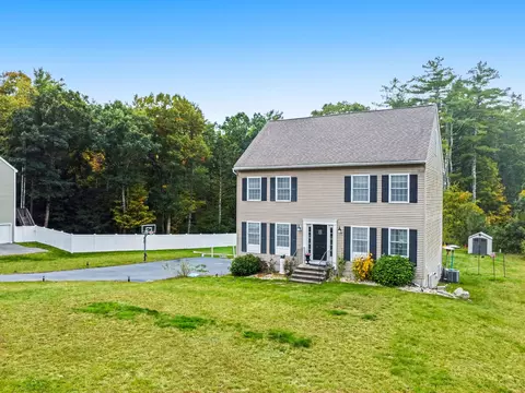 5 Middleridge Rd, Derry, NH 03038