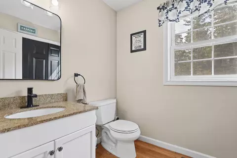 Bath - 5 Middleridge Rd, Derry, NH 03038 photo 1 of 3