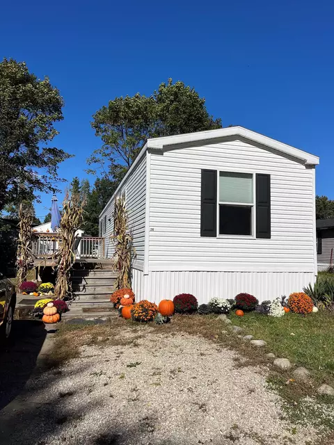 26 Morton St, Exeter, NH 03833