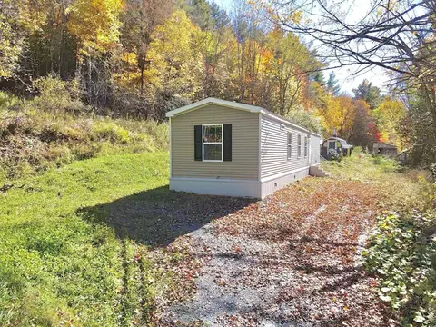 56 Washington Tpke, Chelsea, VT 05038