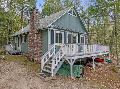 10 Valley Rd, Tuftonboro, NH 03816