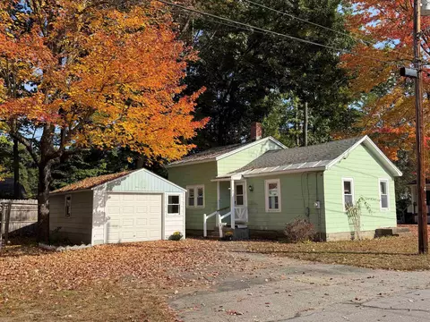 87 Pinehurst Ave, Keene, NH 03431