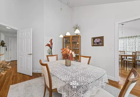 Dining - 64 Hampton Mdws, Hampton, NH 03842 photo 3 of 4