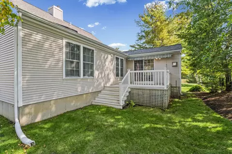 Exterior - 64 Hampton Mdws, Hampton, NH 03842 photo 4 of 10