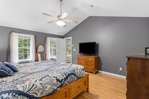 Bedroom - 10 Ryan Rd, Goffstown, NH 03045 photo 2 of 7