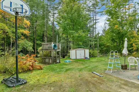Exterior - 131 Upper Oxbow Rd, New Hampton, NH 03256 photo 3 of 7