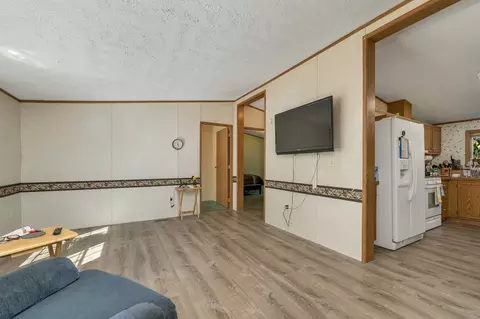 Living - 131 Upper Oxbow Rd, New Hampton, NH 03256 photo 1 of 3