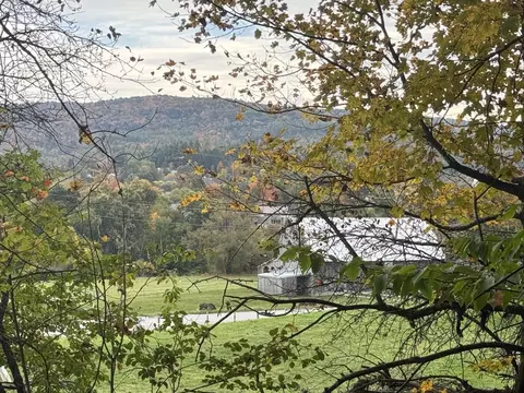 1393 River Rd, Duxbury, VT 05676