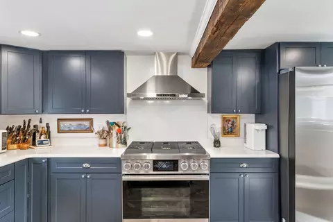 Kitchen - 116 Middleton Rd, Wolfeboro, NH 03894 photo 2 of 4