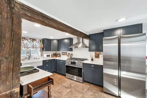 Kitchen - 116 Middleton Rd, Wolfeboro, NH 03894 photo 4 of 4