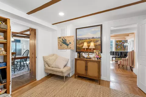 Entry Way - 116 Middleton Rd, Wolfeboro, NH 03894 photo 2 of 2