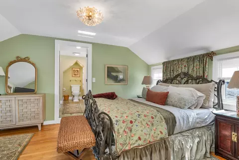 Bedroom - 116 Middleton Rd, Wolfeboro, NH 03894 photo 8 of 10