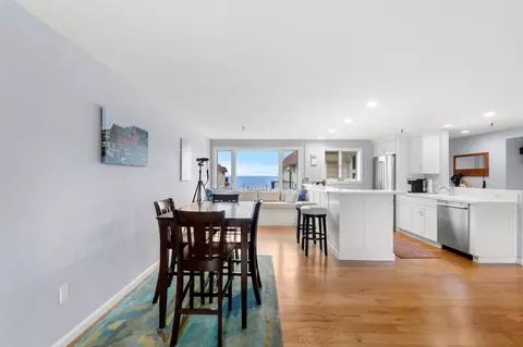 Dining - 407 Ocean Blvd #B11, Hampton, NH 03842 photo 2 of 3