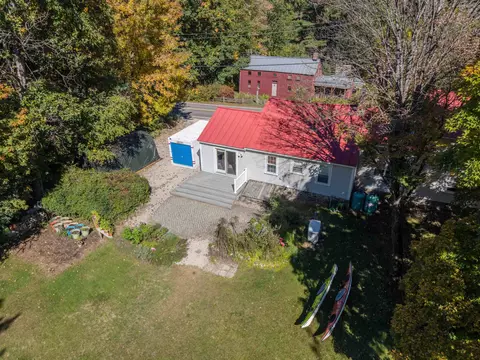 Exterior - 22 Cobbetts Pond Rd, Windham, NH 03087 photo 7 of 7
