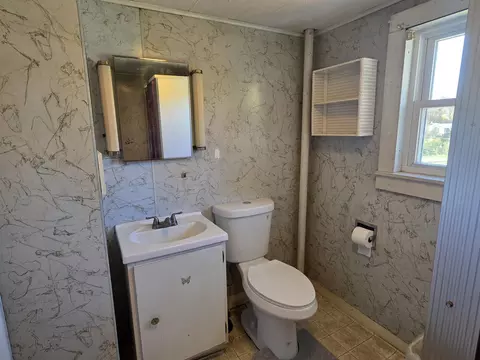 Bath - 360 Pond Hill Rd, Lunenburg, VT 05906 photo 2 of 2