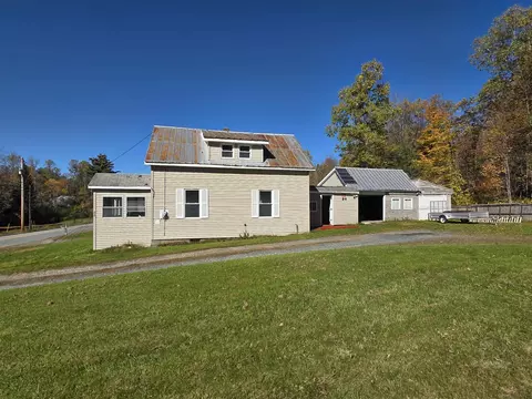 Exterior - 360 Pond Hill Rd, Lunenburg, VT 05906 photo 4 of 10