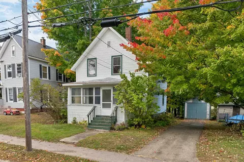 53 Garfield St, Laconia, NH 03246