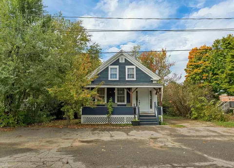 26 Isabella St, Laconia, NH 03246